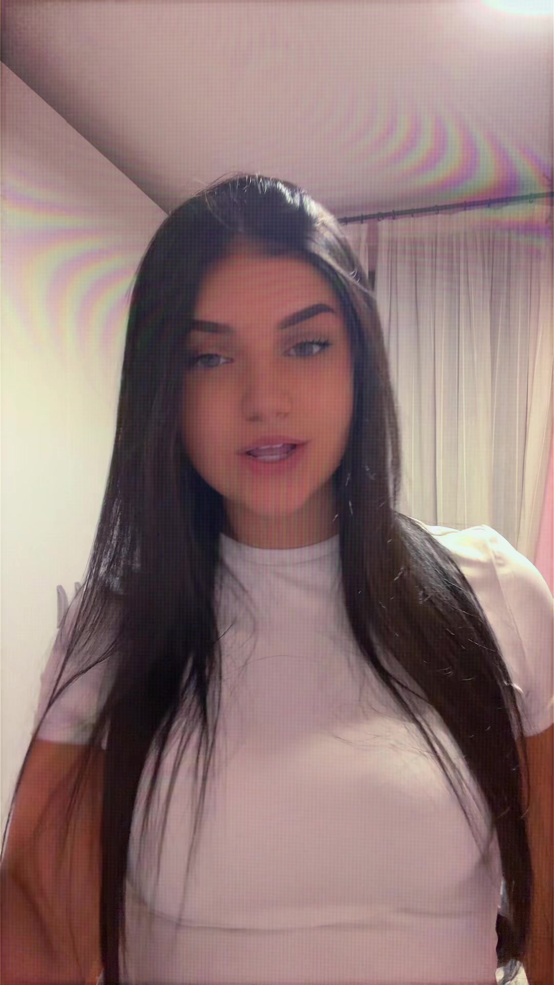 @𝑚𝑎𝑟𝑡𝑖𝑛𝑎