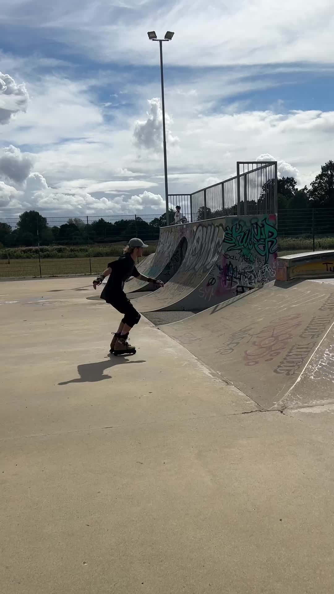 @Shredward_scissorhands_
