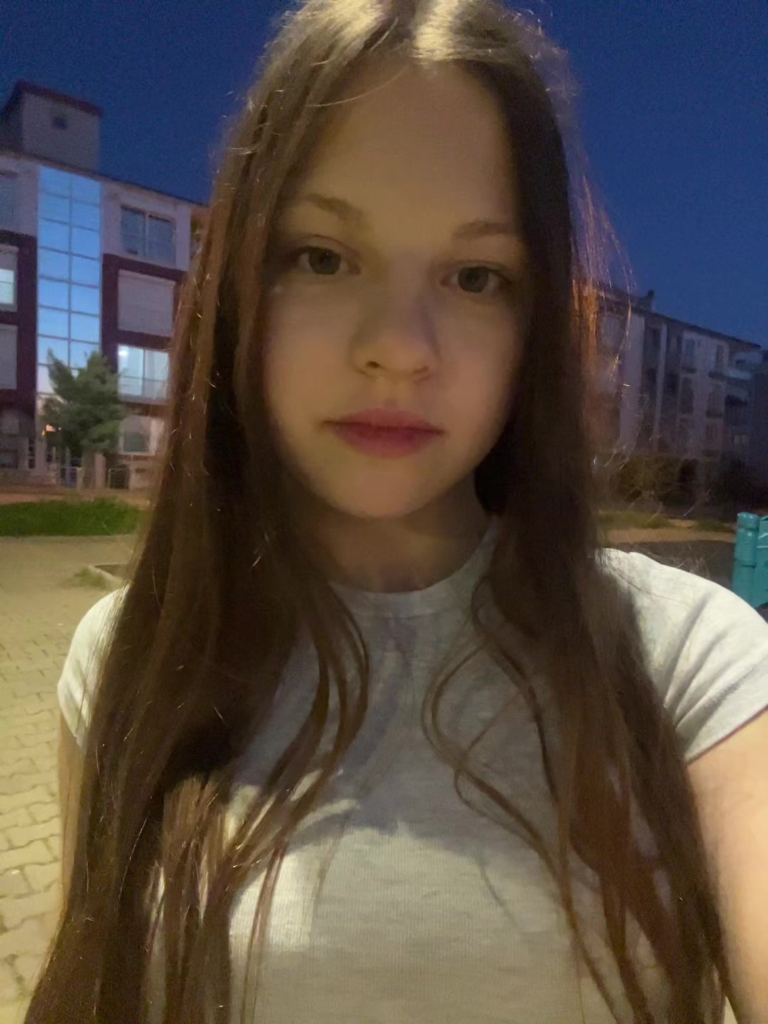 @𝑚𝑒𝑙𝑖𝑠𝑎𝑎