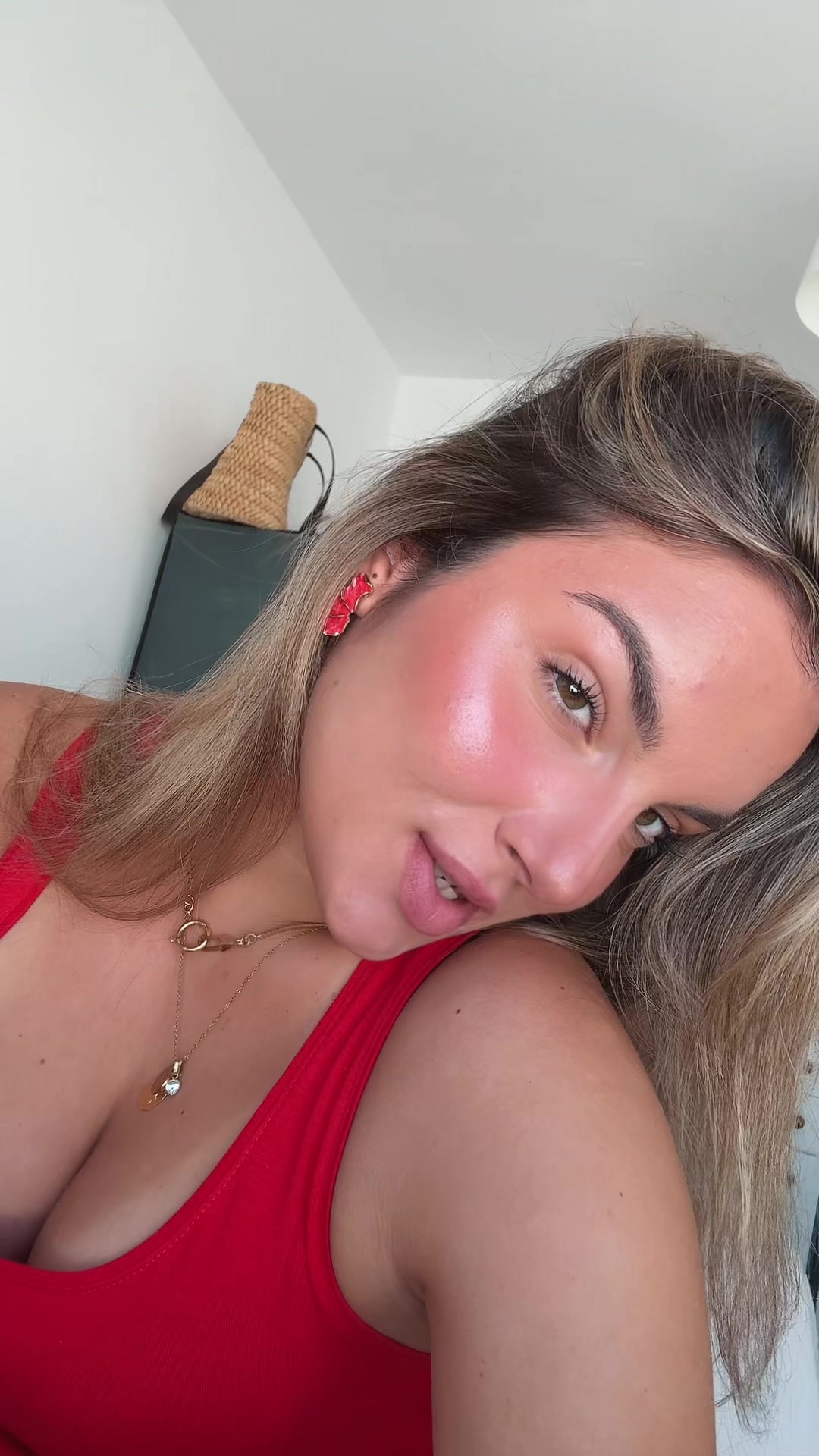 @Vivi🦦