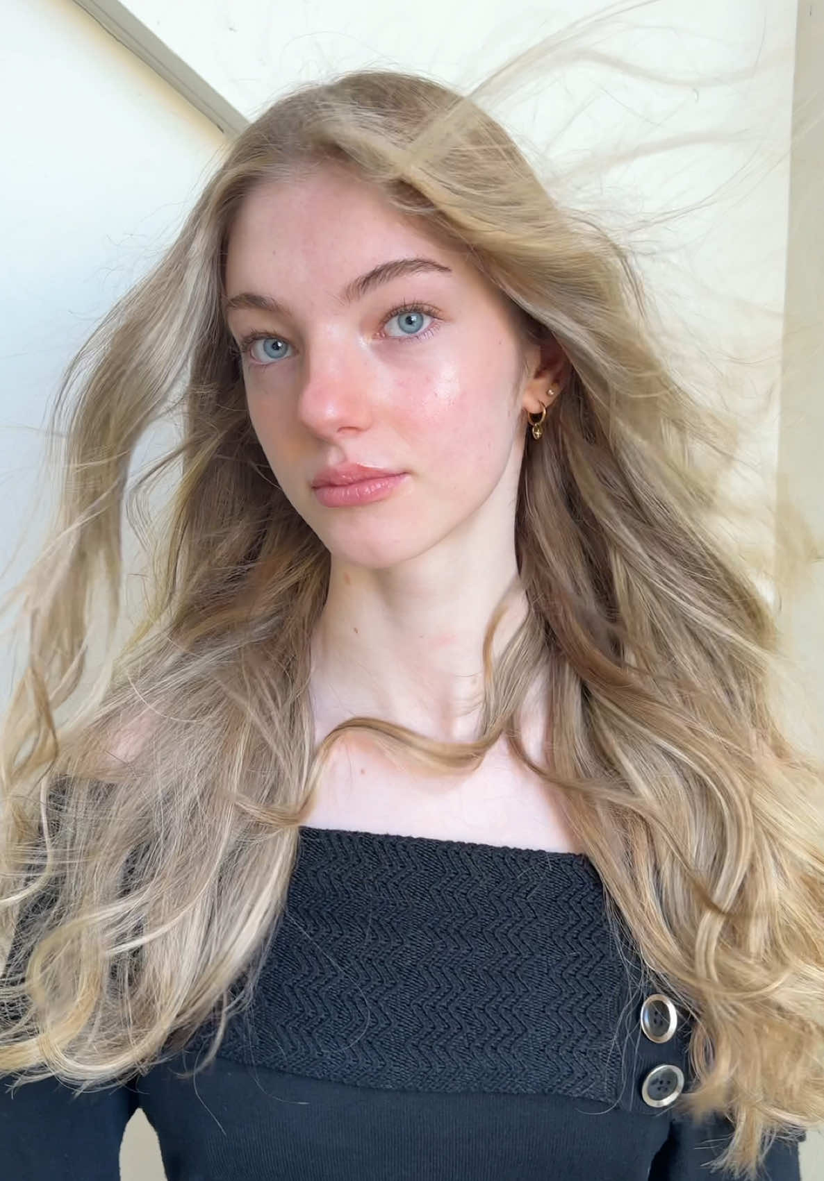@STACHE HAIR