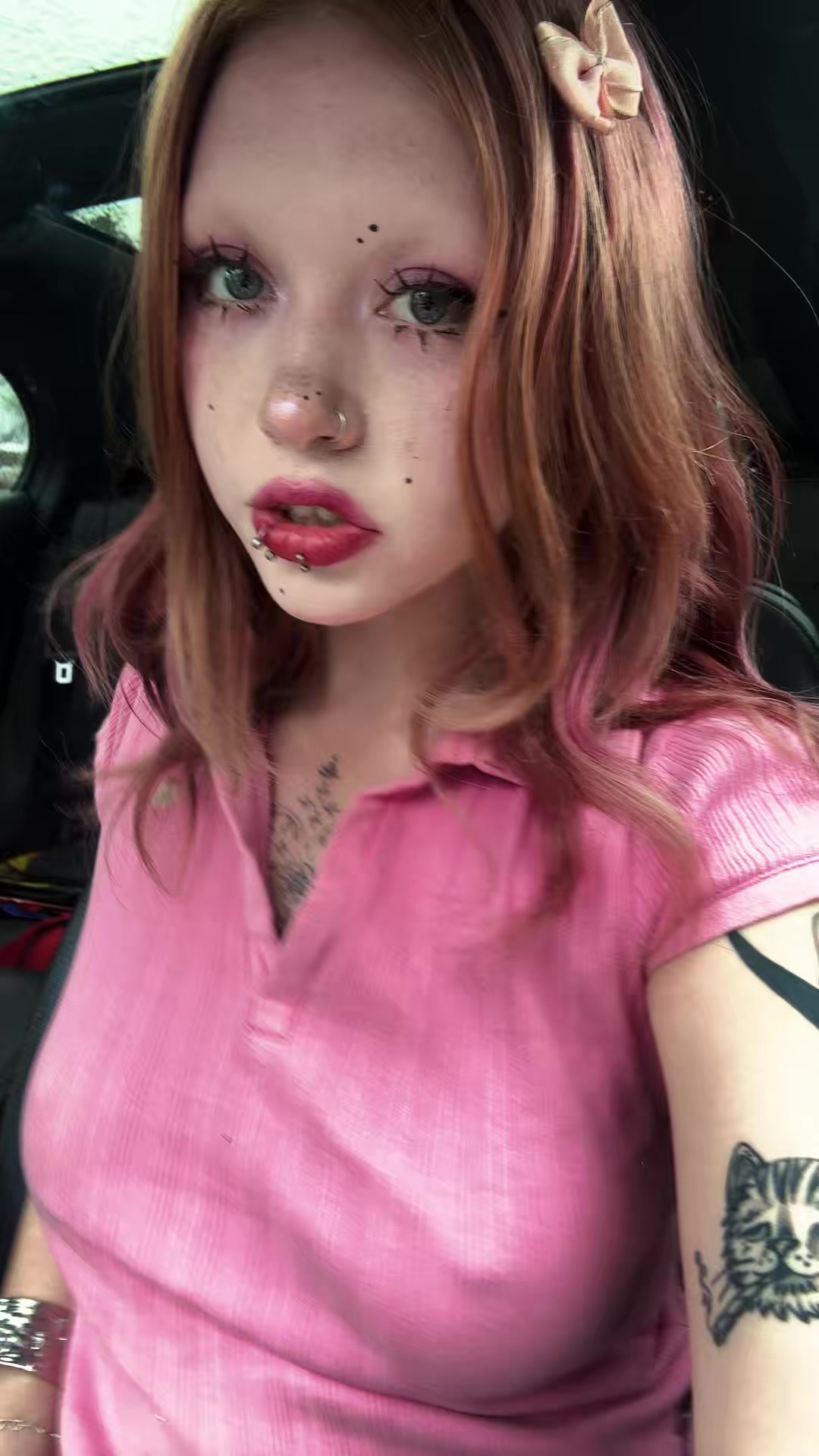 @scarlett ˚₊✩‧₊