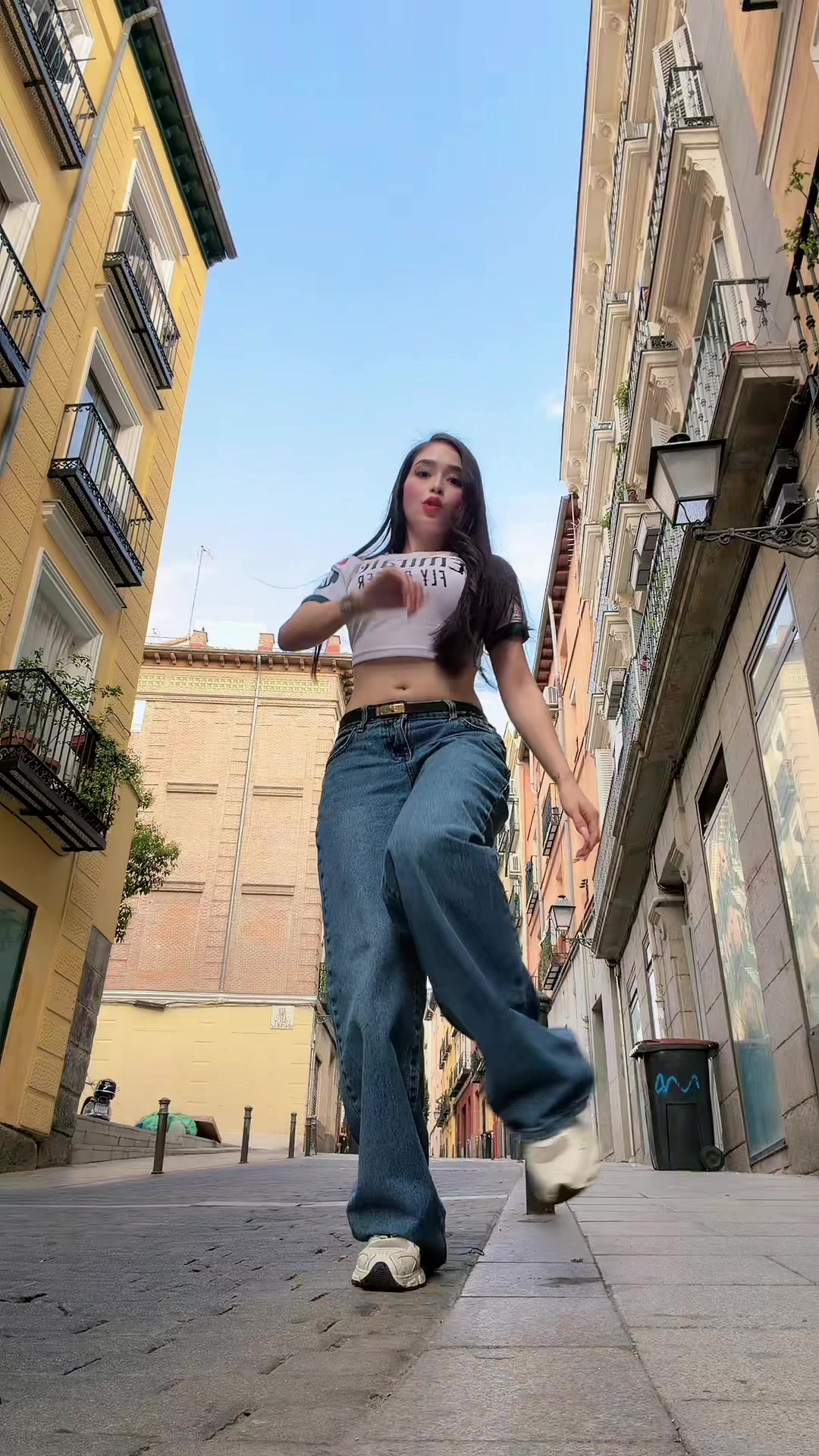 @yajanaaa