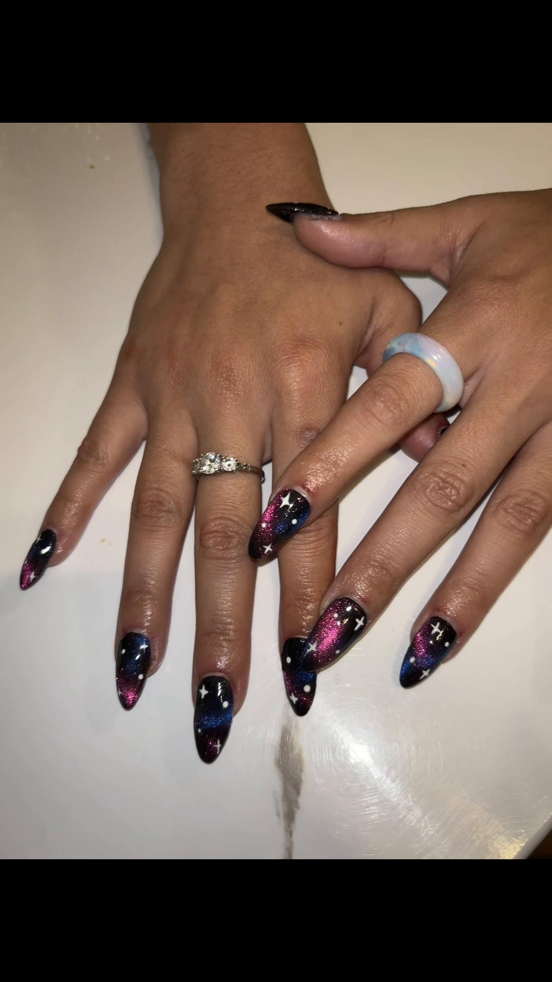 @Delilah&bull;Cosmetology&bull;SAHM