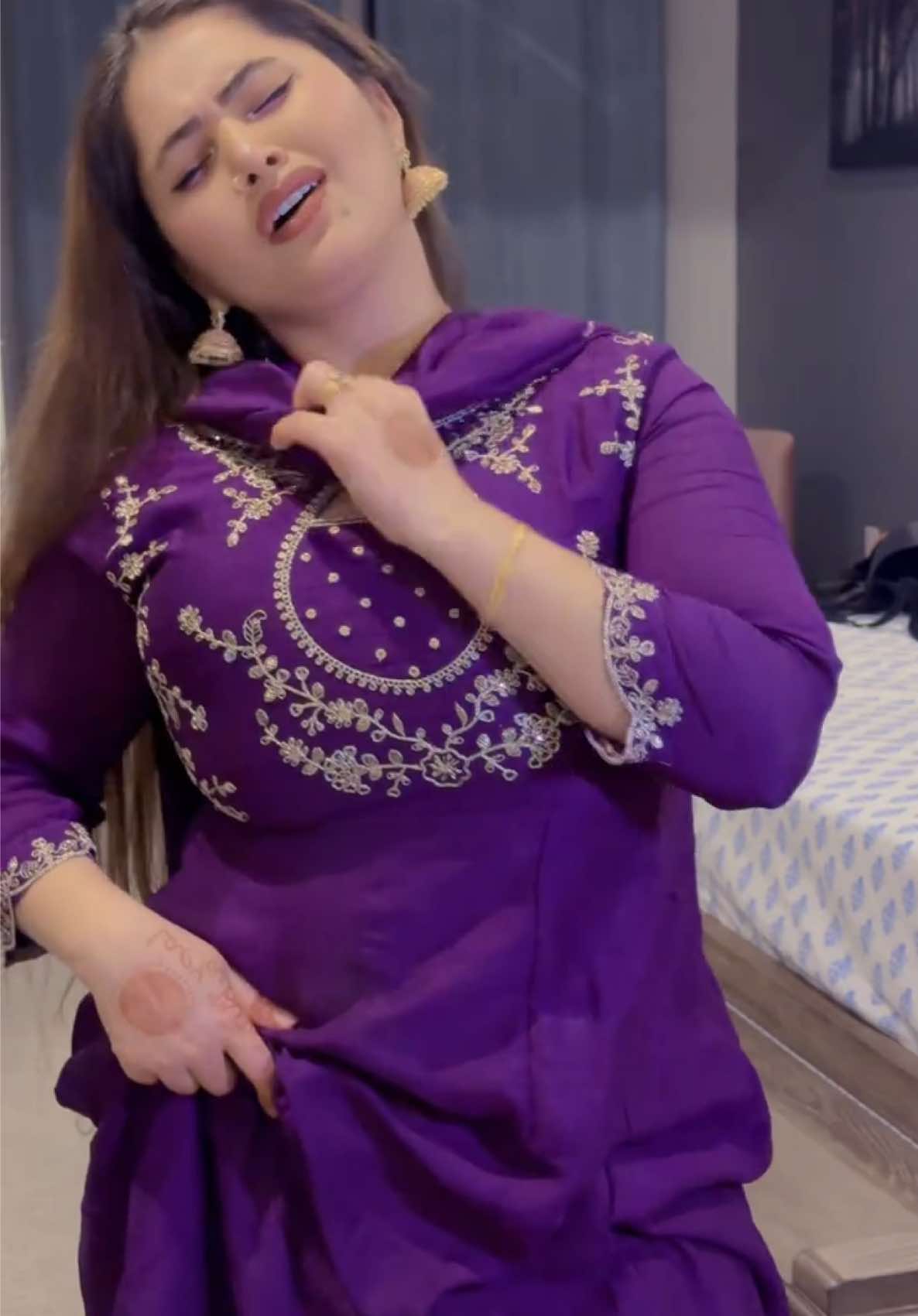 @Sapna Sharma