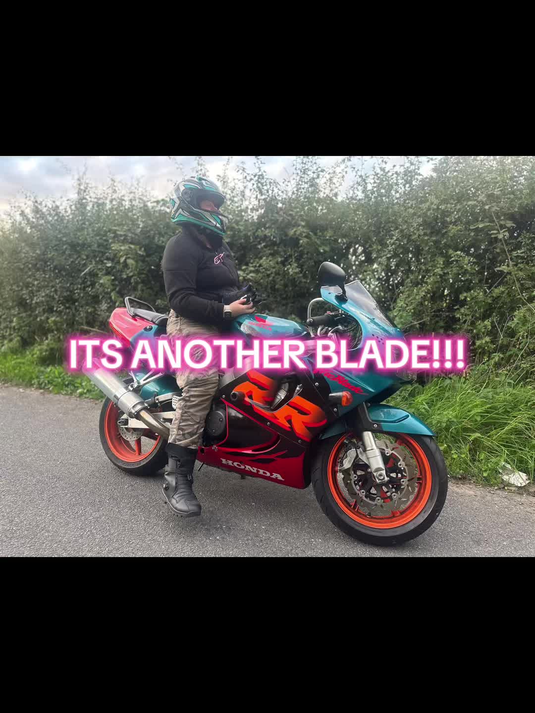 @milfigan_biker
