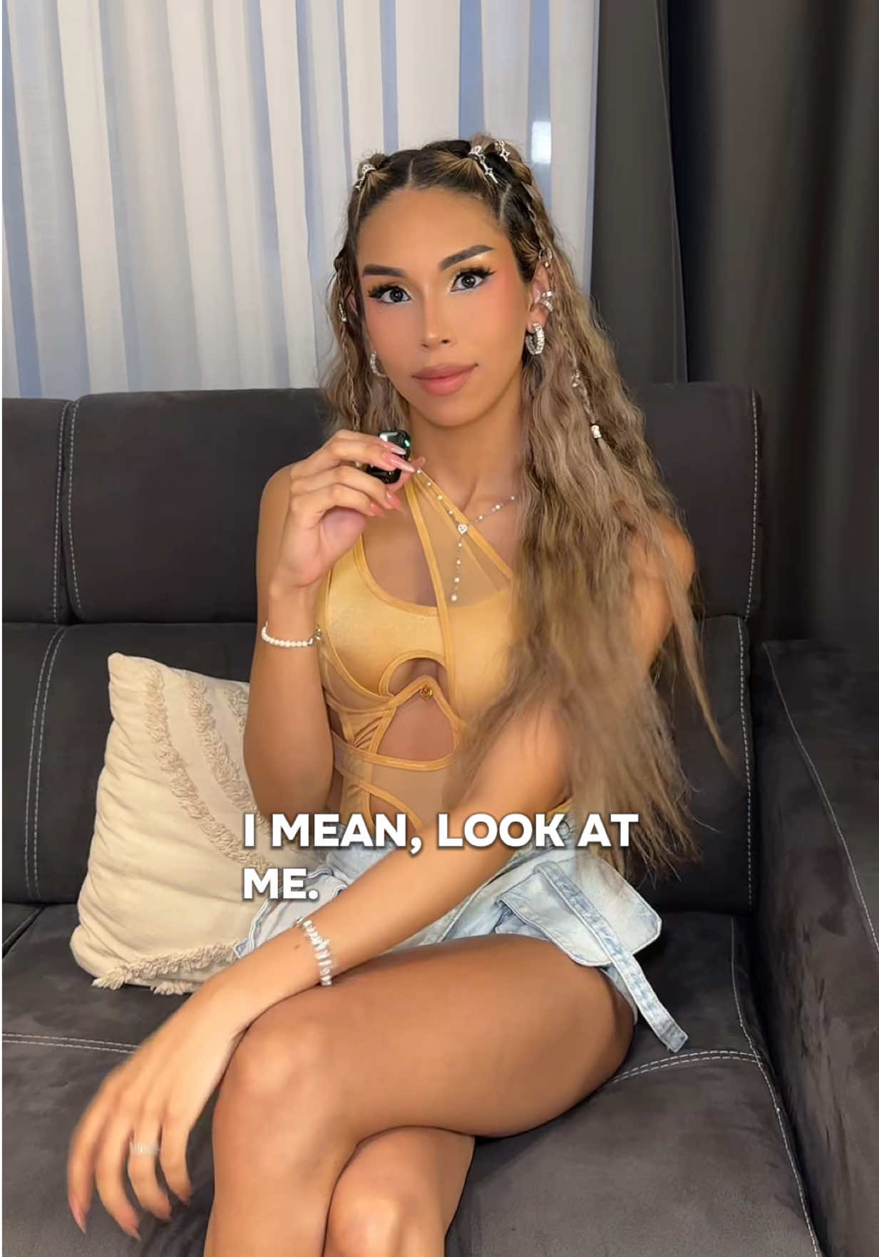 @leilacannno