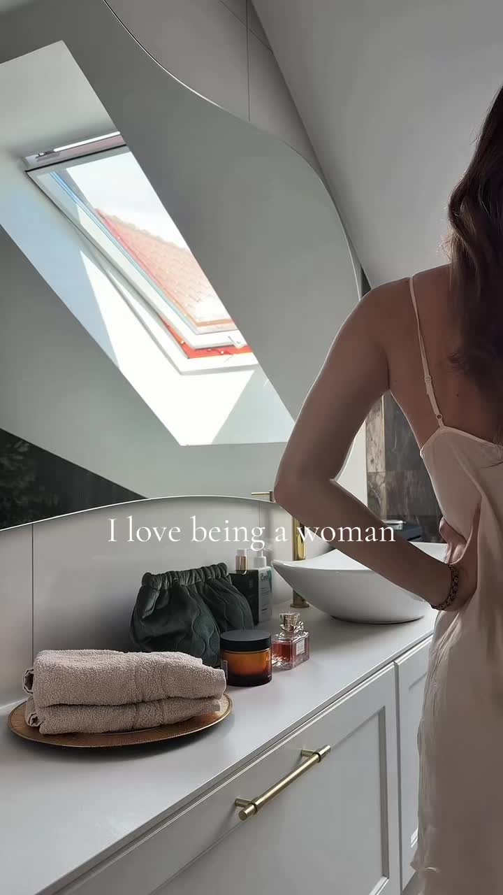 @MissCarringtonOfficial