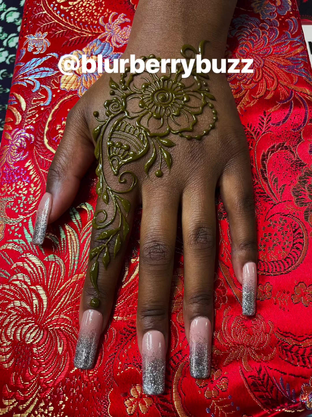 @Blurberrybuzz Body Art