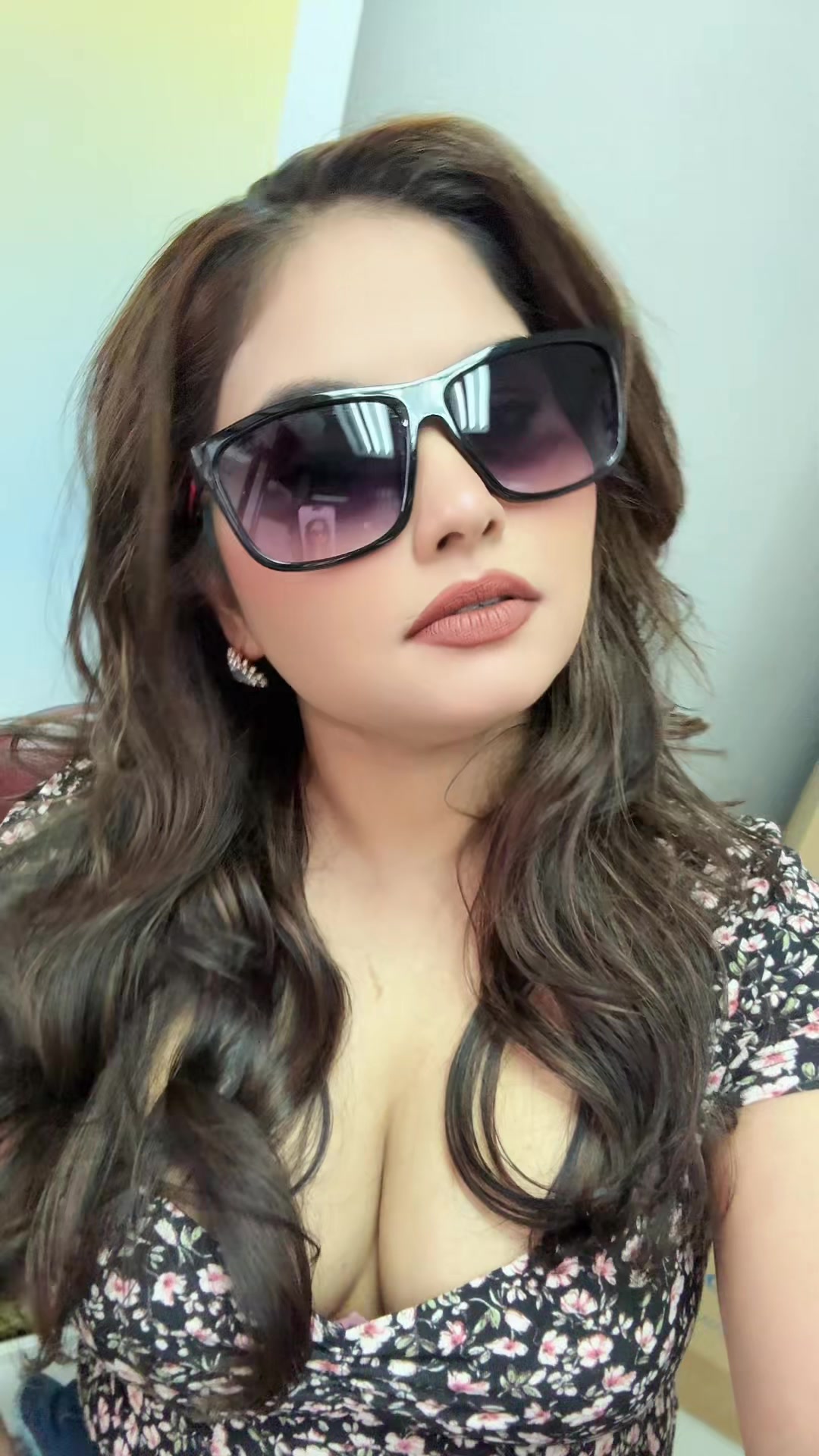 @SEXYNADIA123
