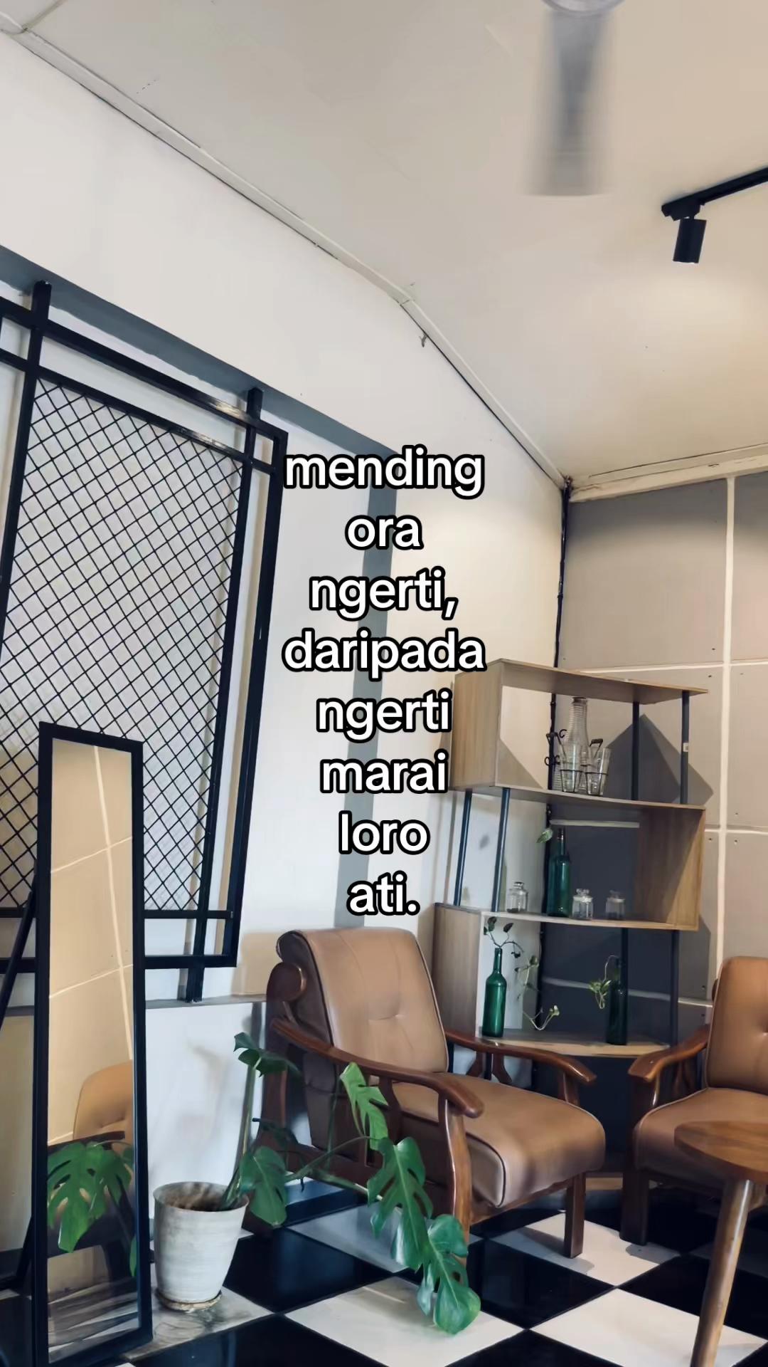 @๐ณ๐`๐ฅ๐จ๐ง๐๐ฌ๐จ๐ฆ๐