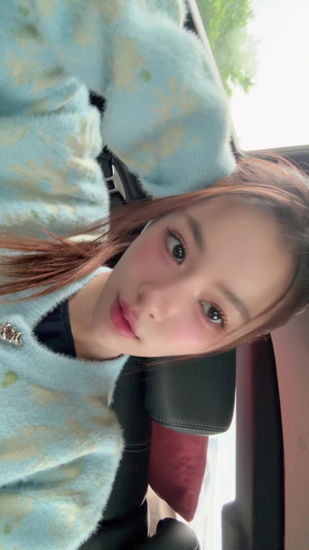 @🧸