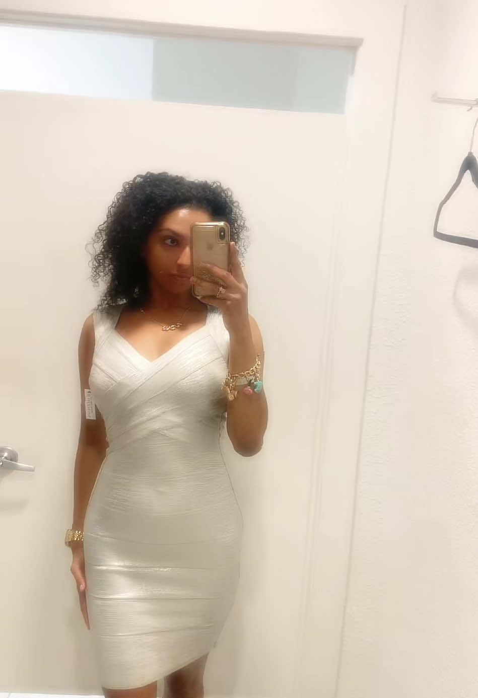 @thathotgirl98