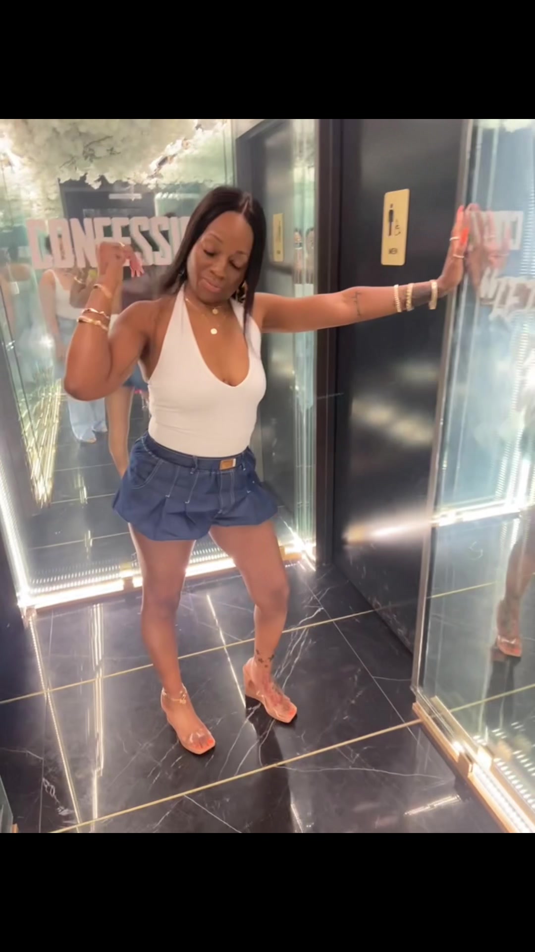 @Mya&ensp;J.
