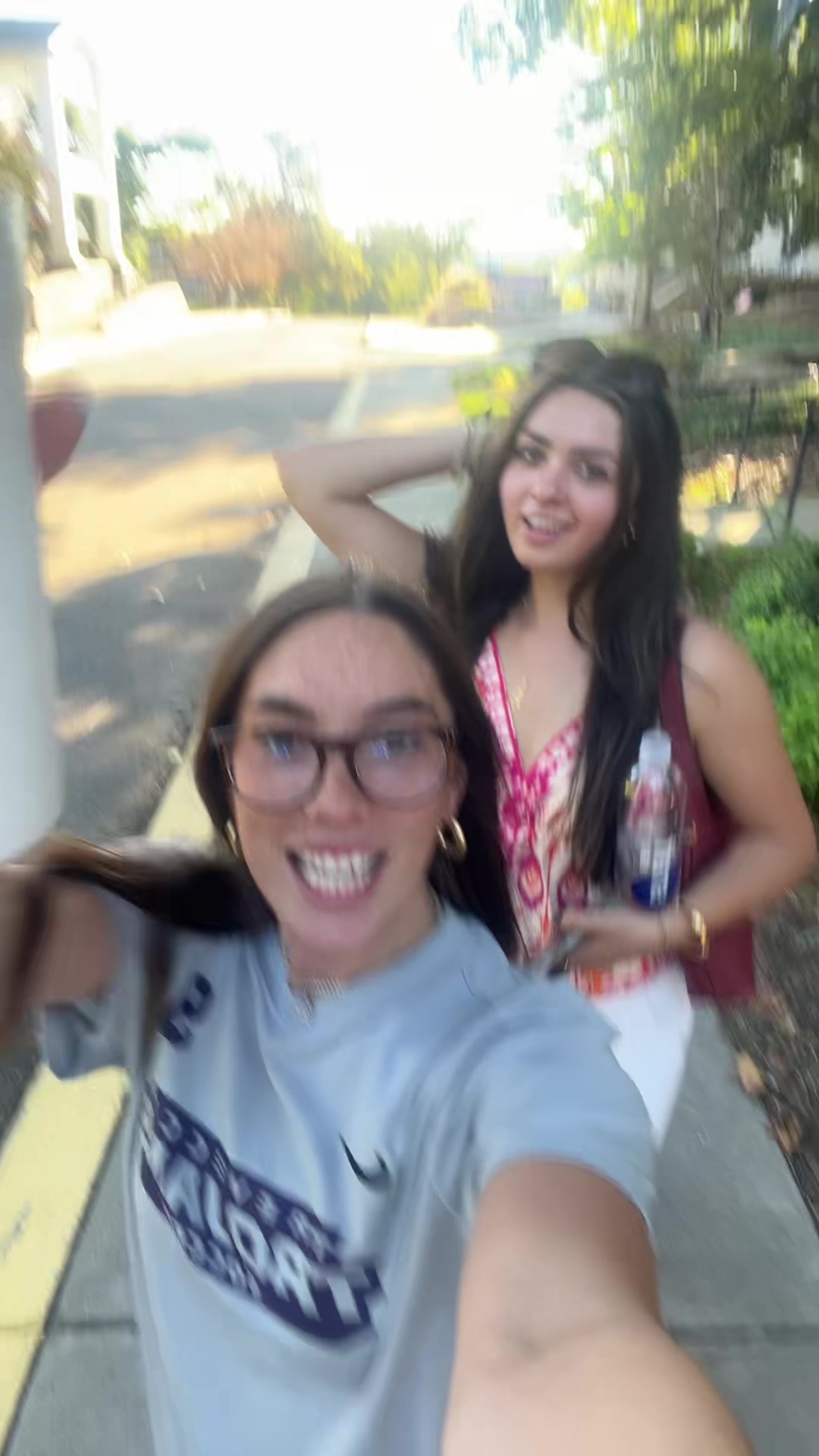 @Mollaye