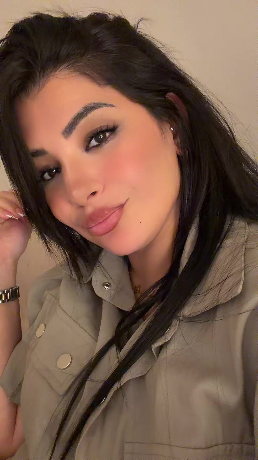 @Leilaa_f_k
