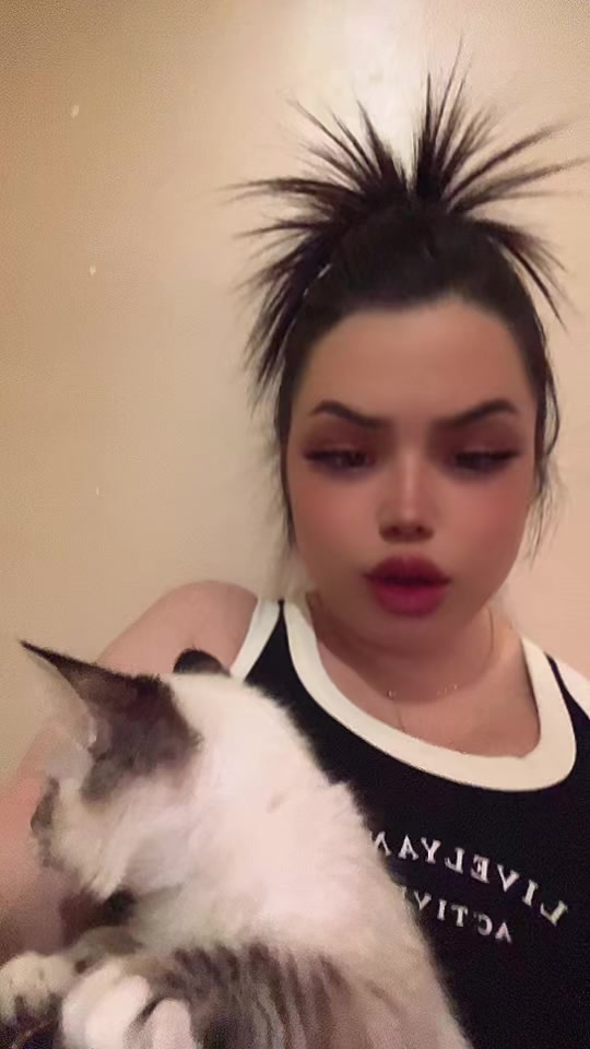@🫀🎶Gåā Ttäã💕🦋