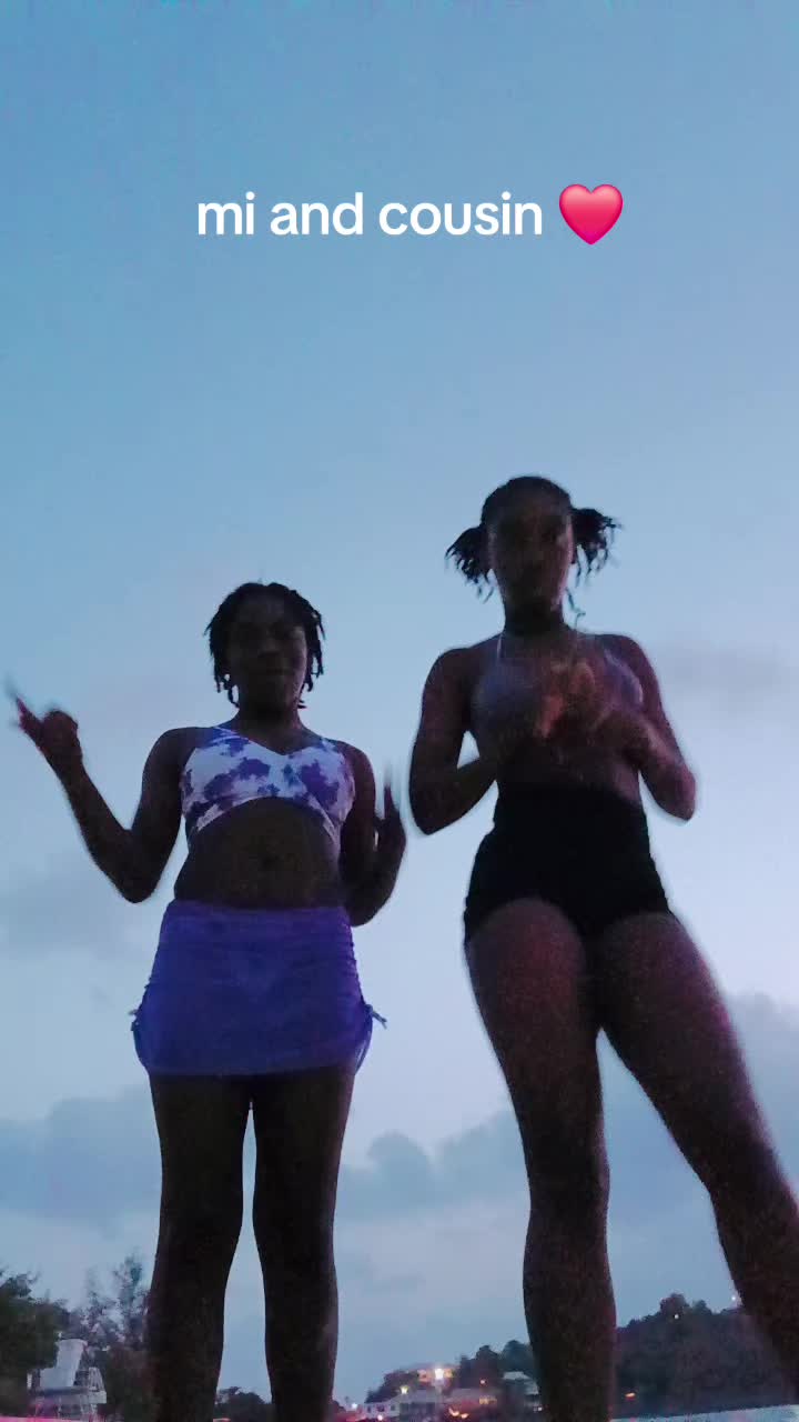 @thatgirl🥰