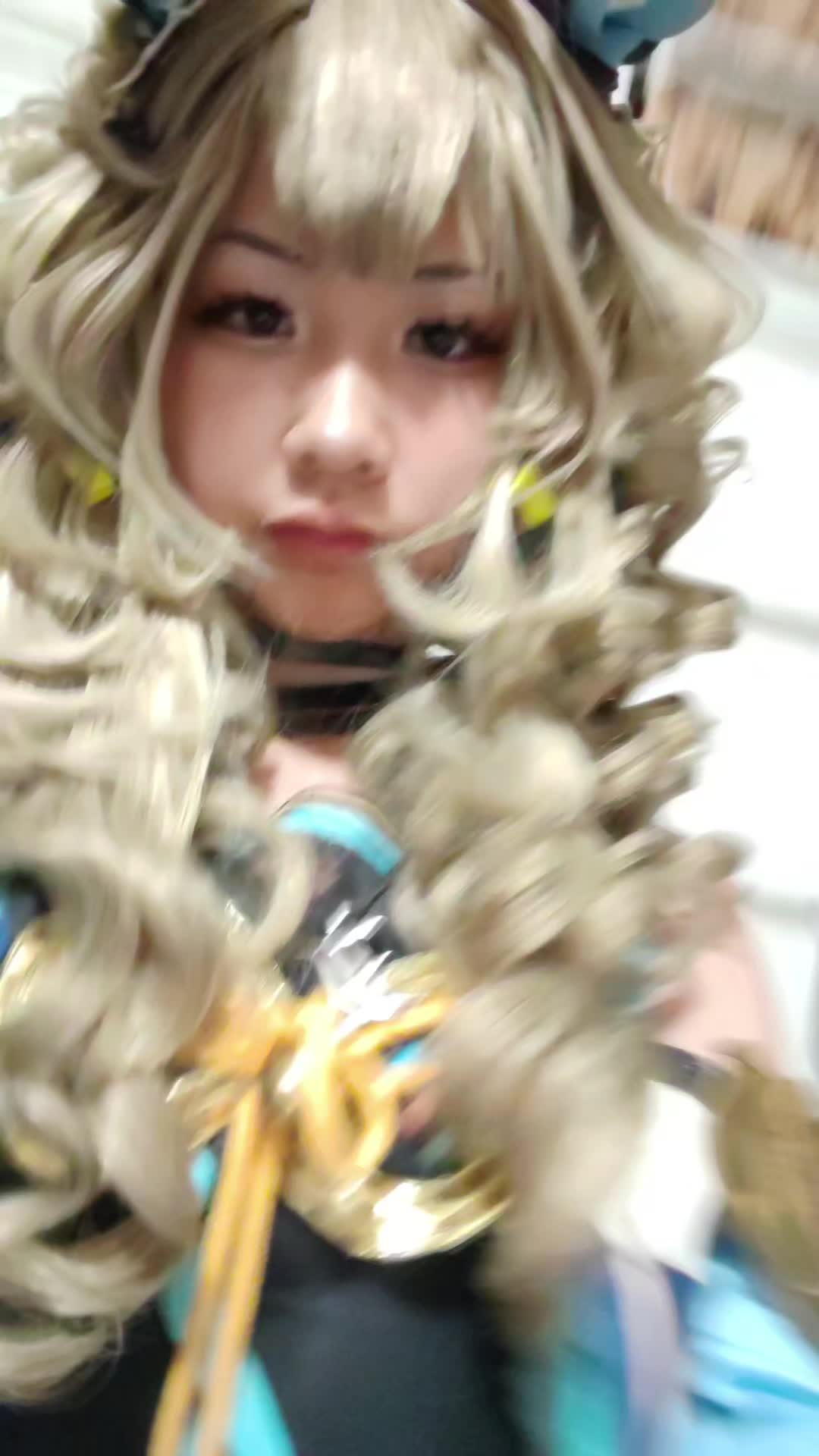 @˚ʚ💥ɞ˚Yukii˚ʚ💥ɞ˚