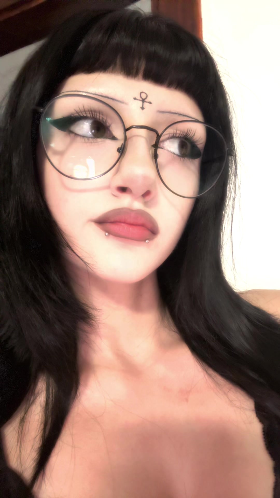 @dead_and_buried