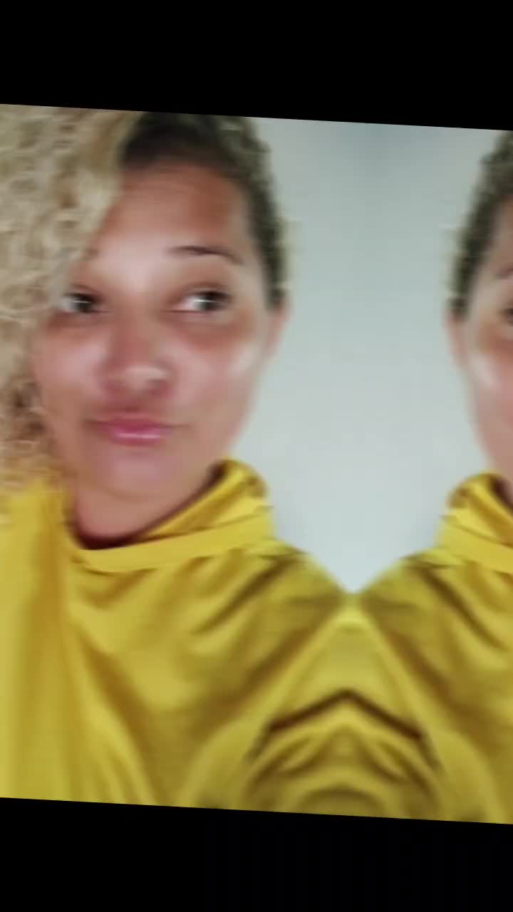 @LarisseDanielli