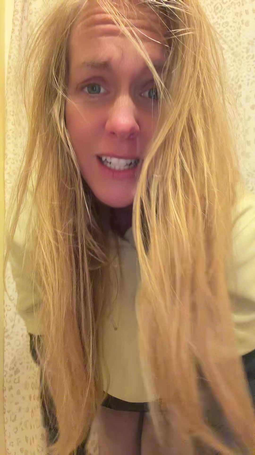 @aprilmarie_x0