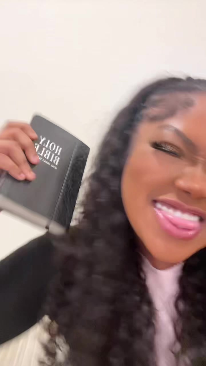 @itsjustnyissa