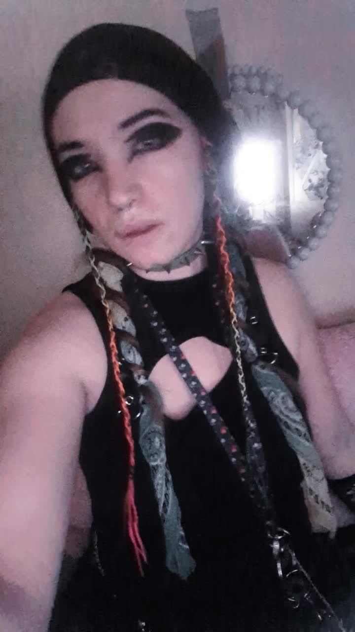 @Love2h8u
