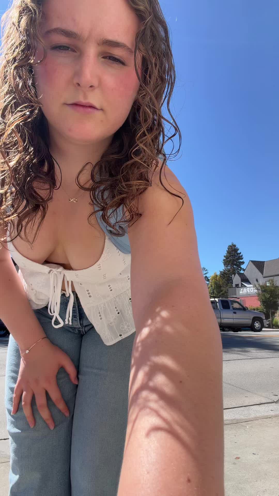 @angelikahkalika4