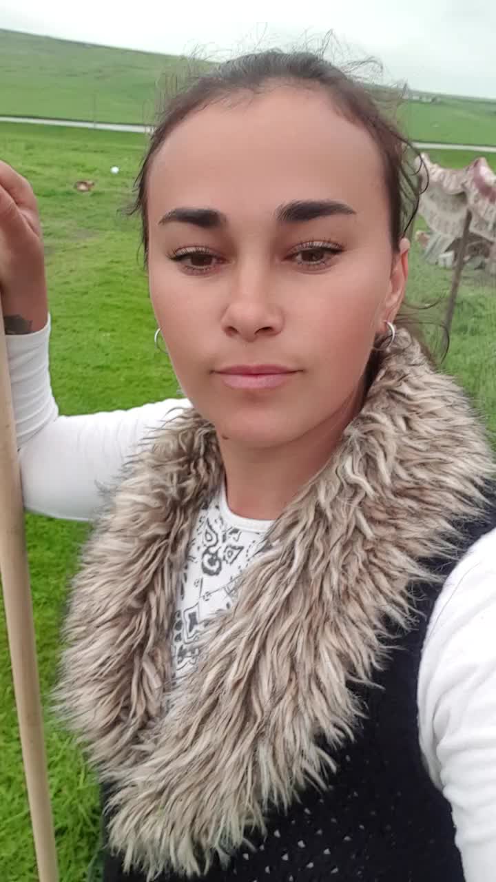 @dorina