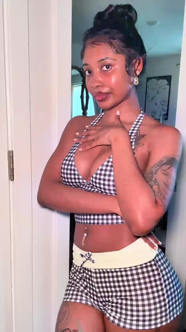 @Amarya Tiana