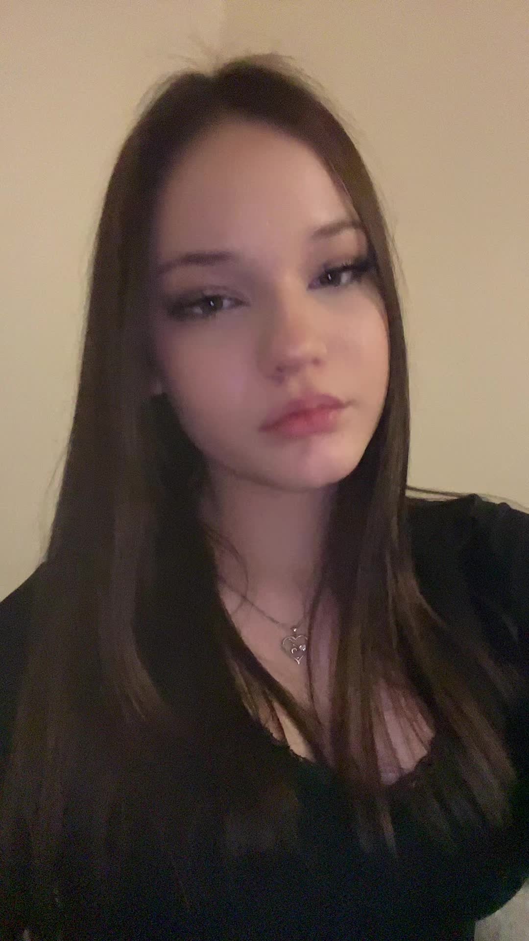 @urfavalosia