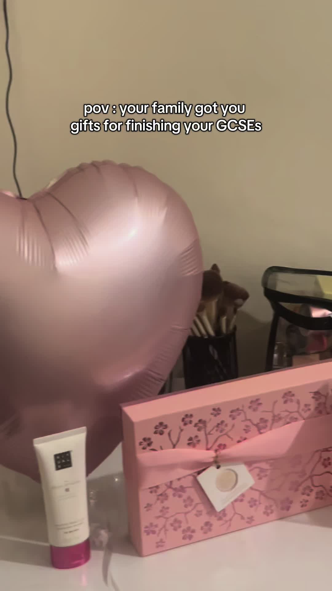 @๐๐