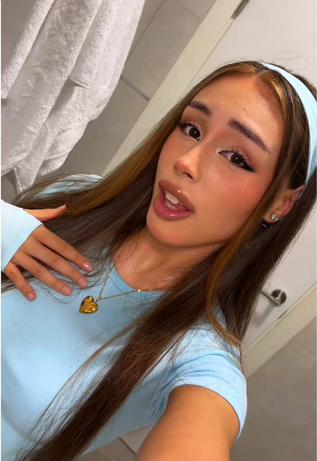 @Sarah Moon