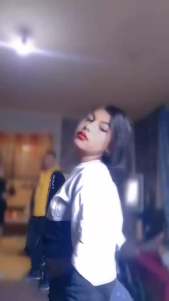 @LUBO&Scaron; JEDINE KAPO
