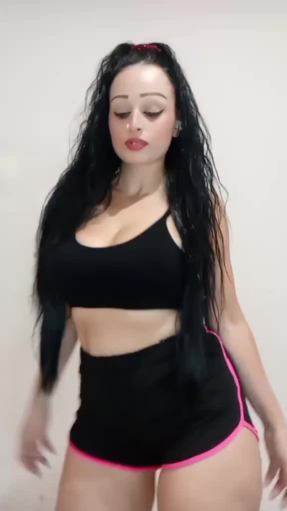 @❤️🅜︎🅔︎🅡︎🅨︎❤️