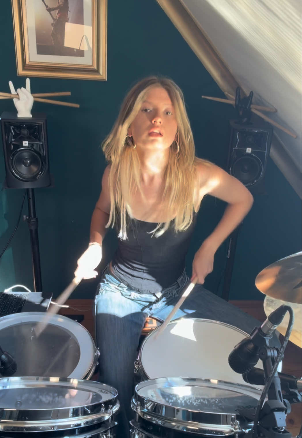 @HELI🥁