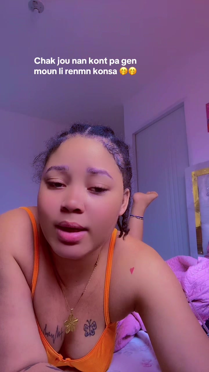 @Chica loca ๐ค๐ค๐ญ๐น