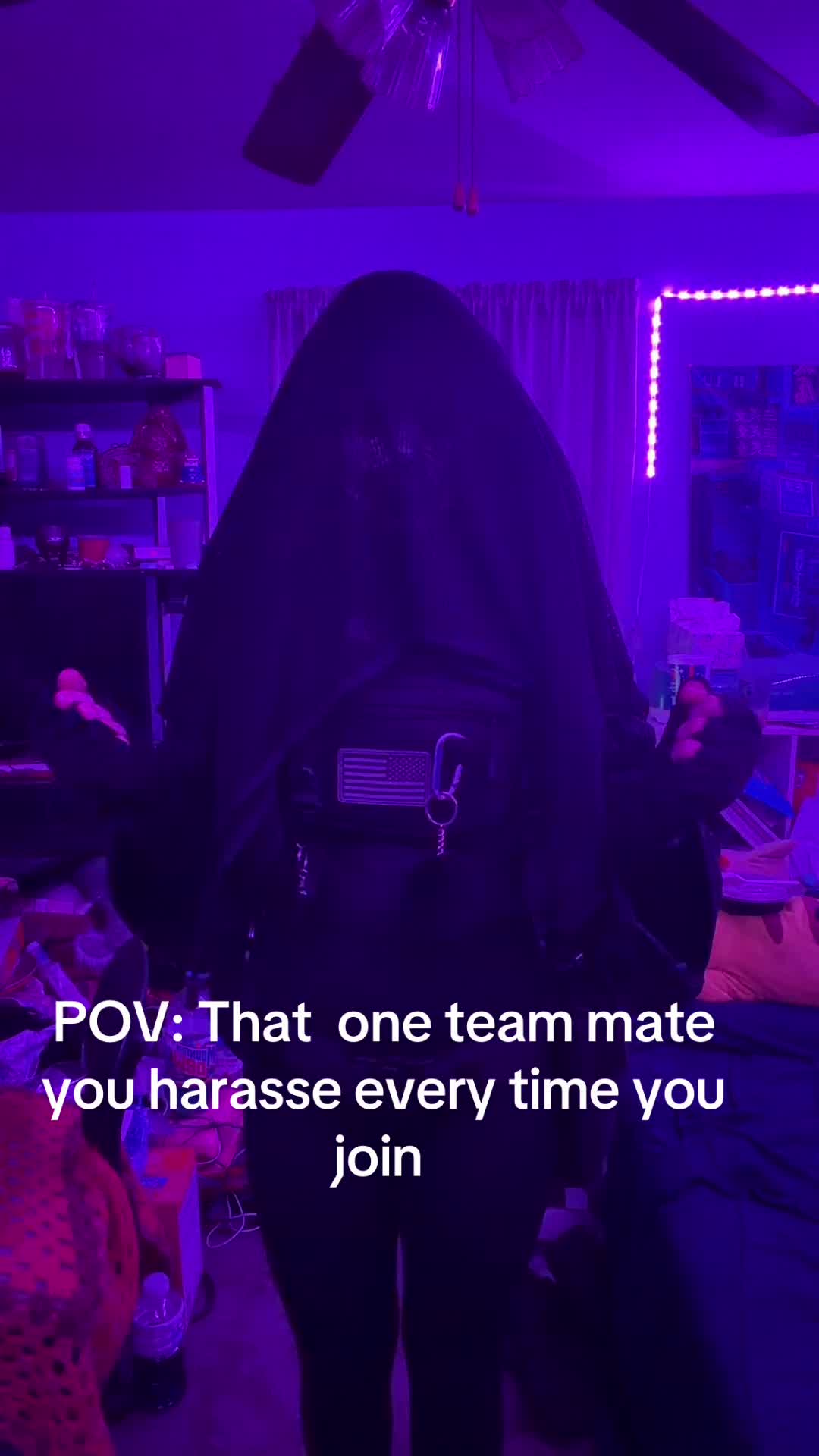 @theUnhingedpanda