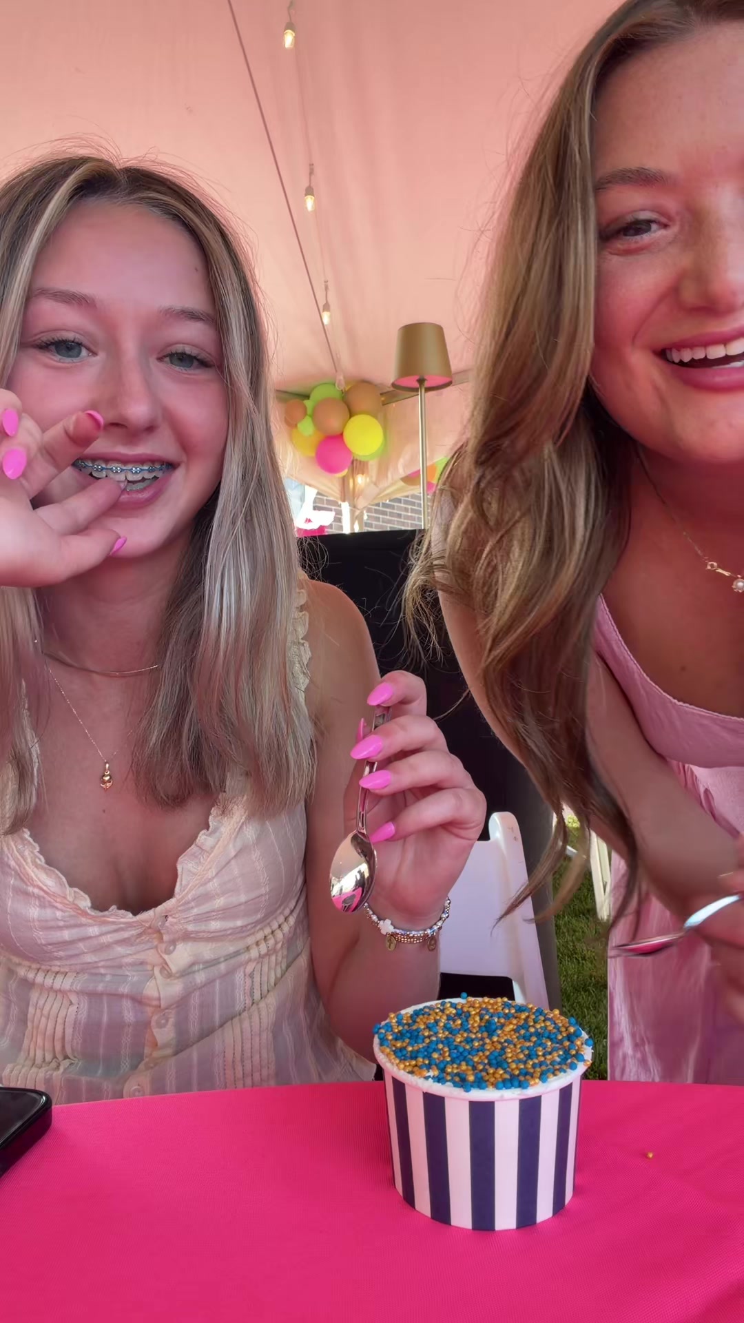 @mads