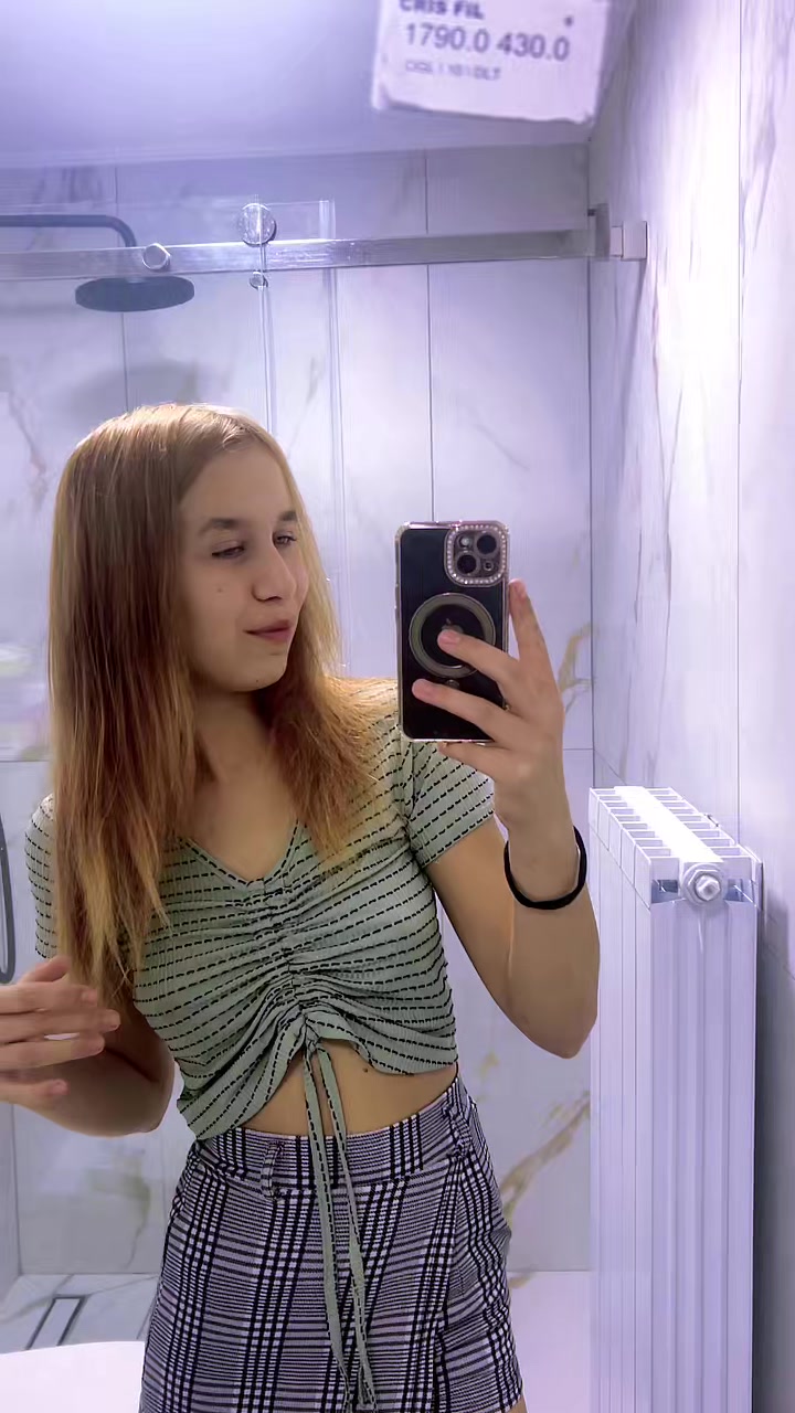 @Emilia❤️🔥