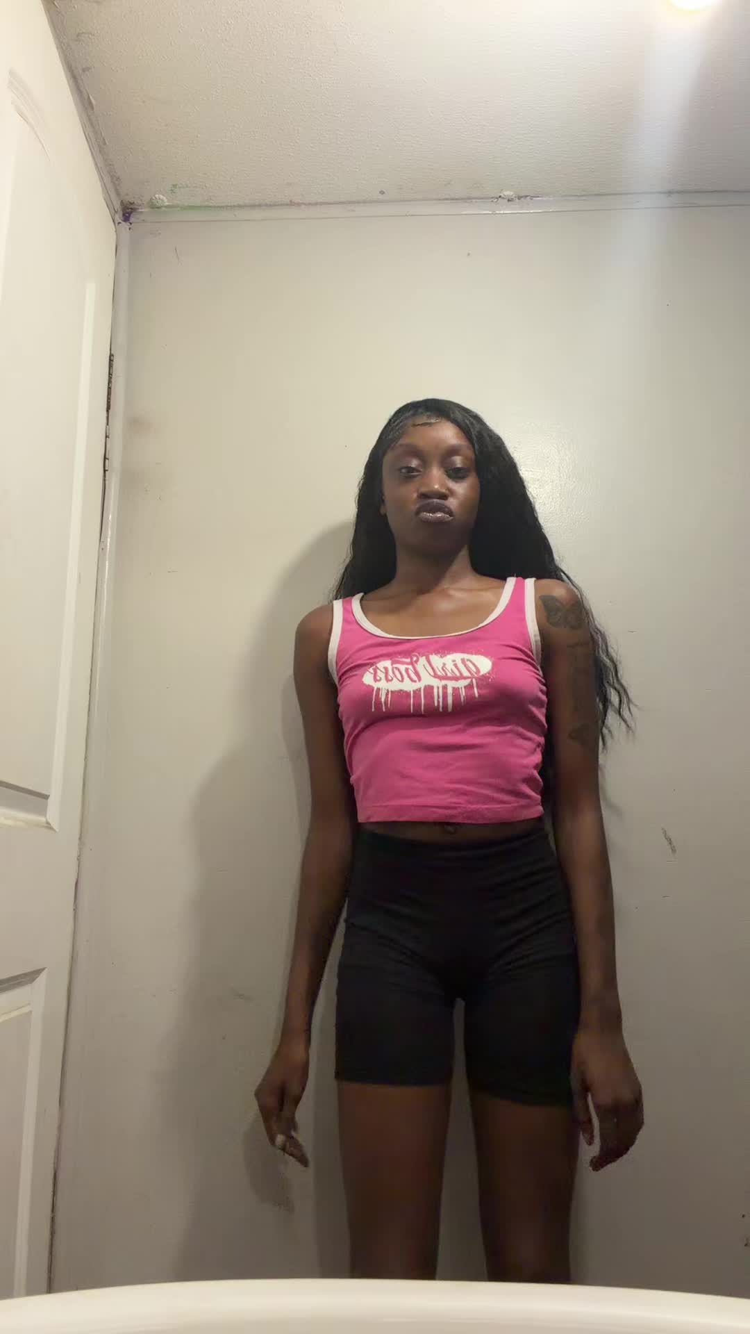 @skinnyminnie787