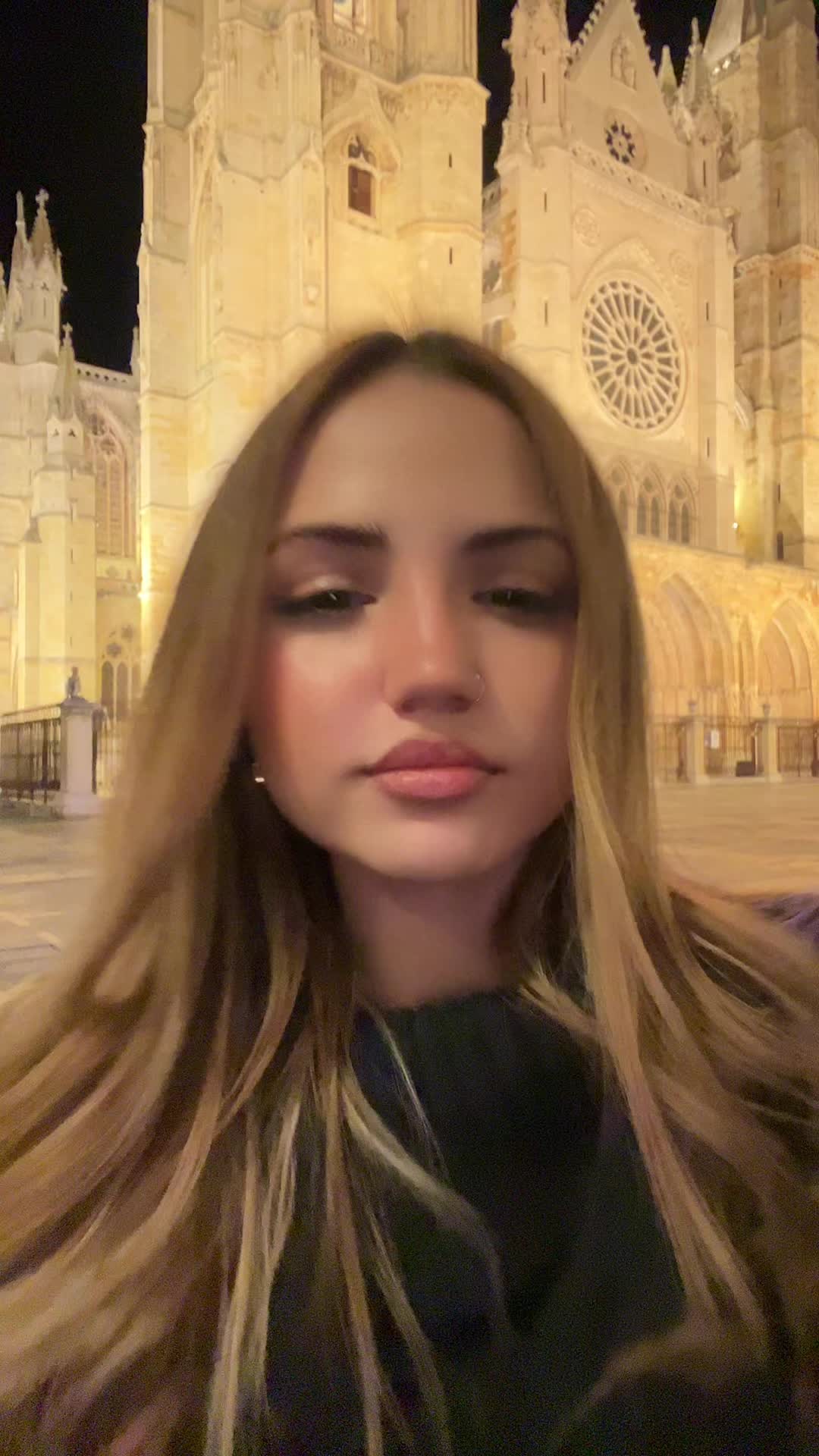 @loolaaa💞