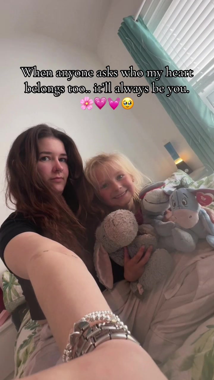 @𝒟𝙖𝙣𝙞 ♡
