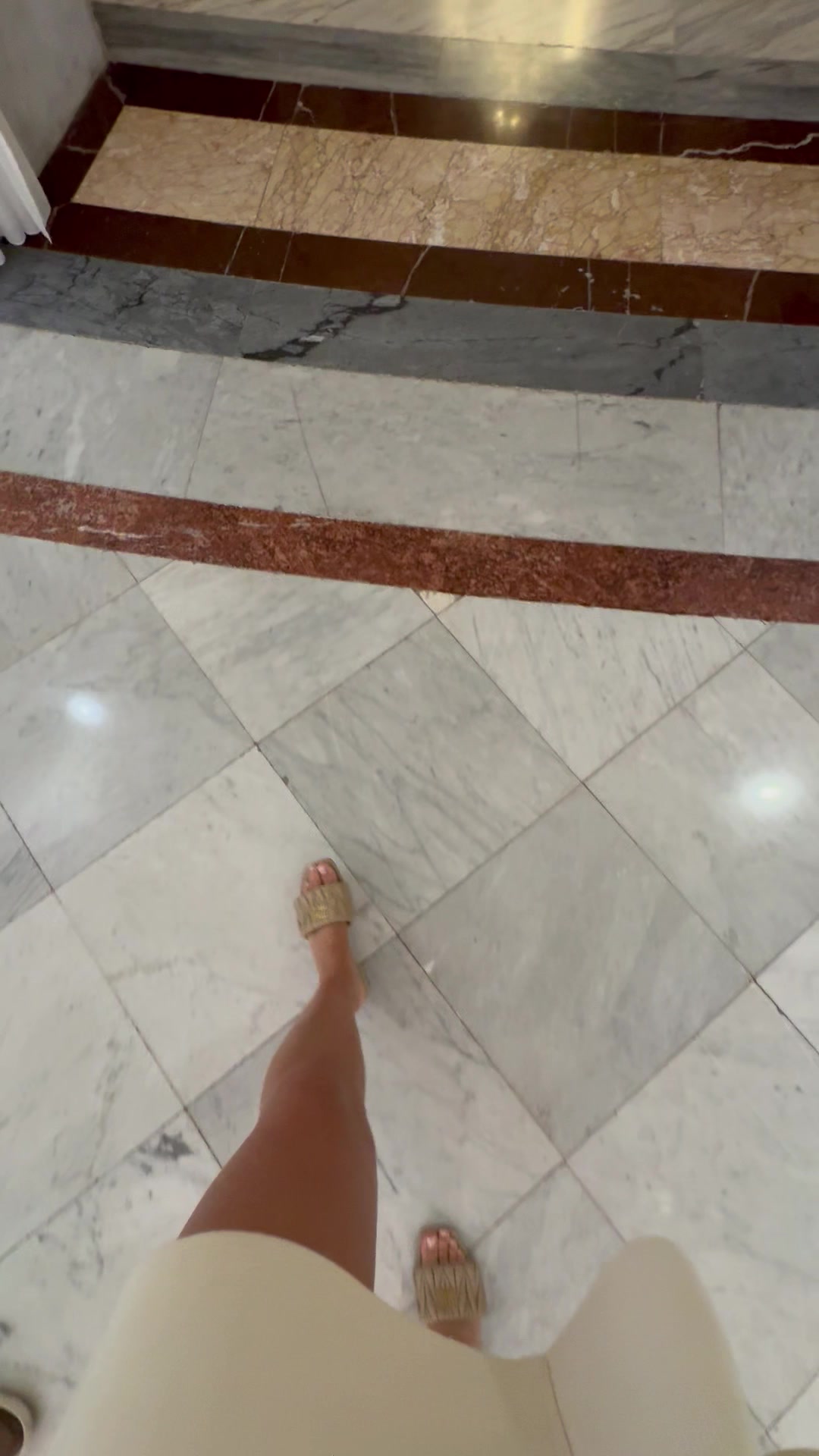@👠👠👠