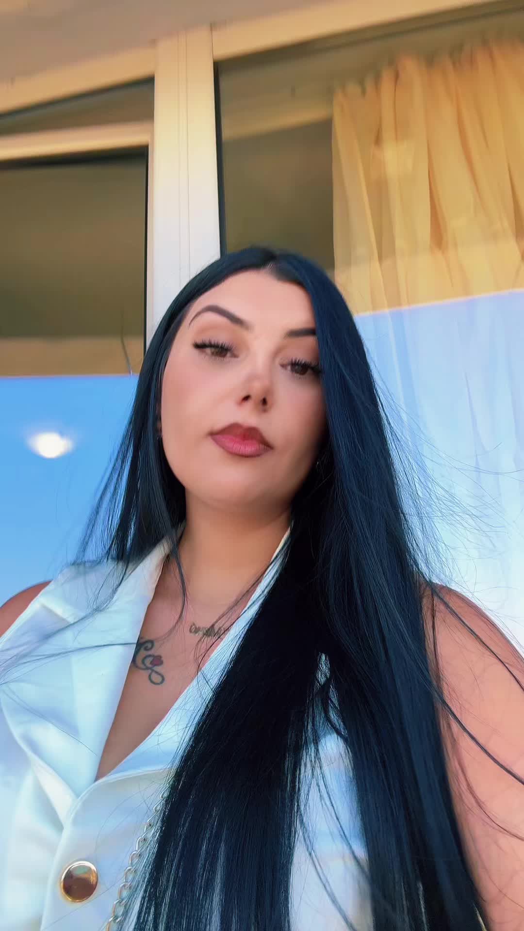 @Ани..🖤🐆