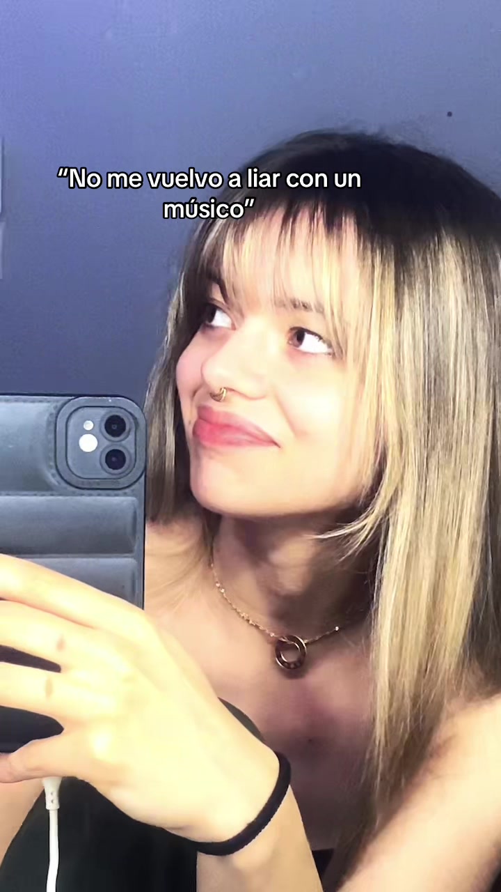 @lariuuuus