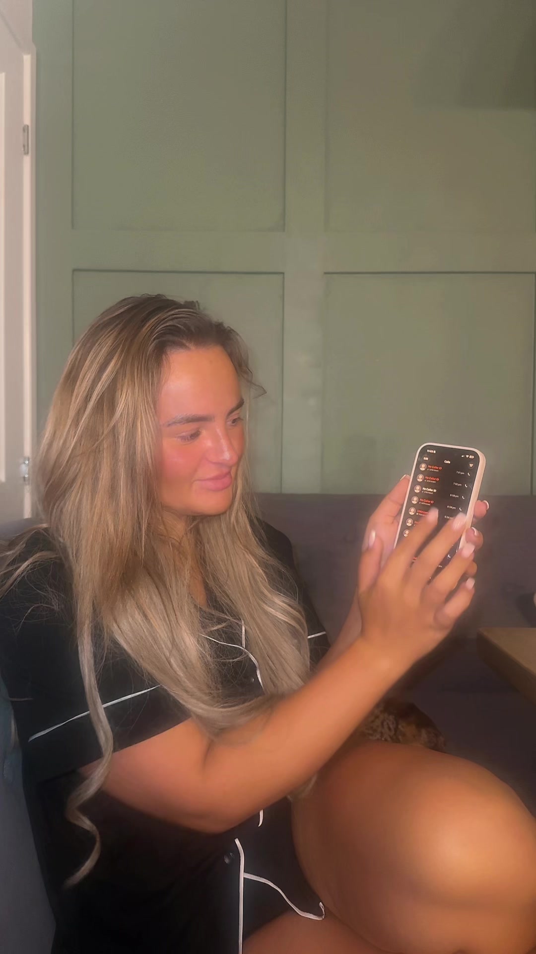 @LeighaClarke