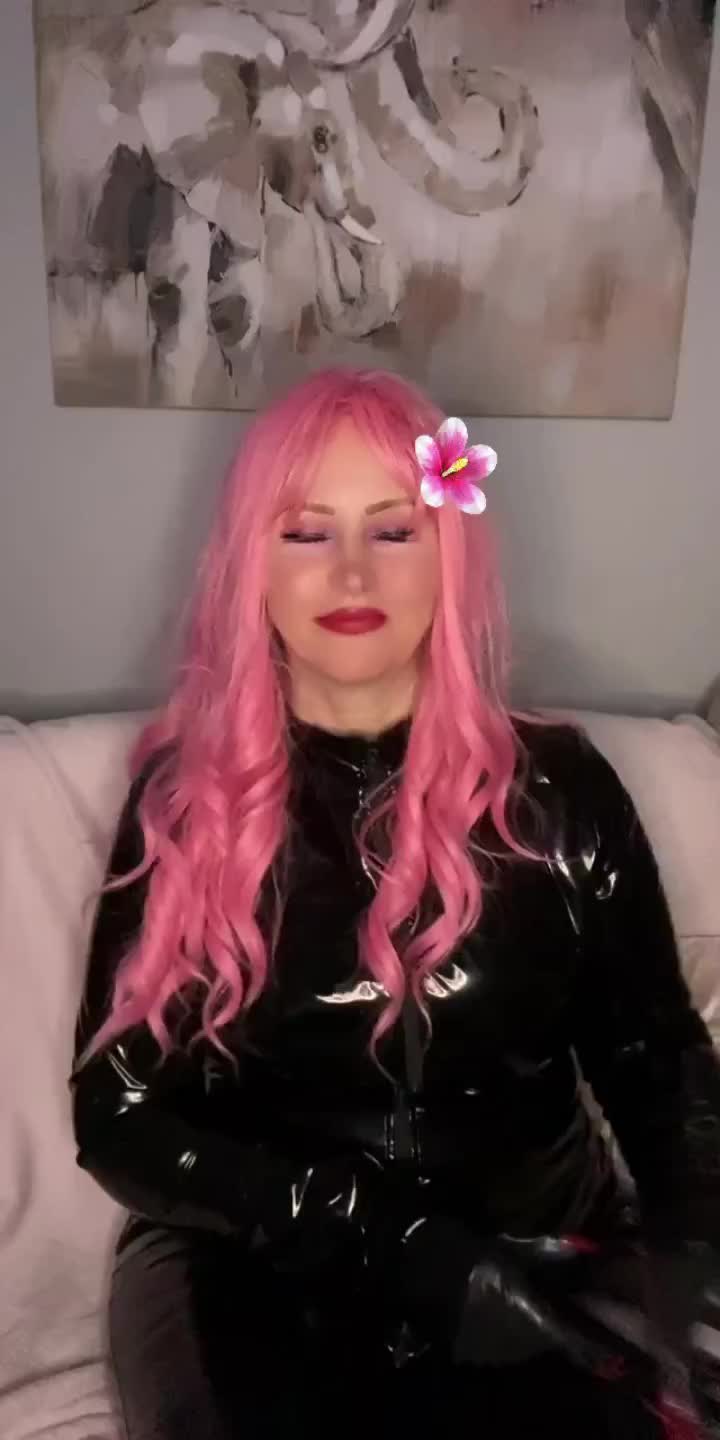 @ClassyPink💗💕💗
