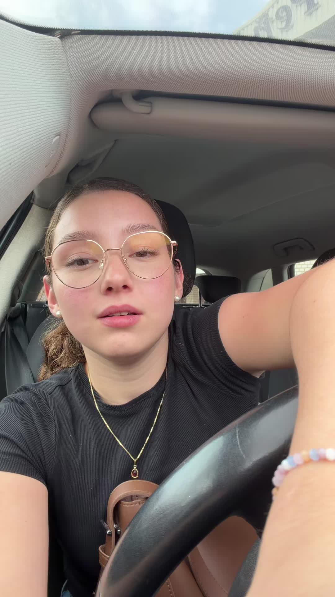 @Erikita